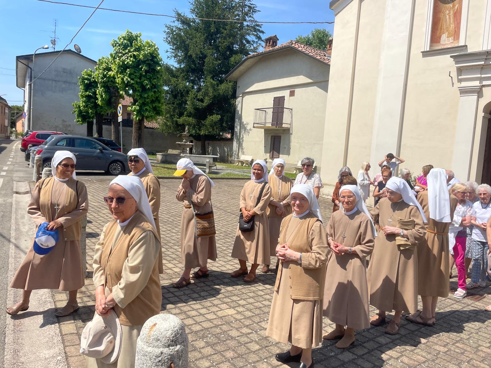 Piccole Figlie del Sacro Cuore di Ges&ugrave;