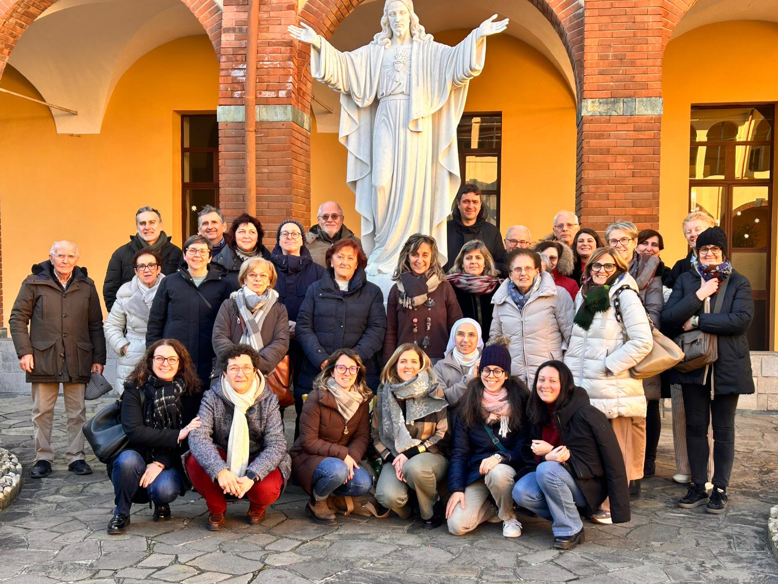 Piccole Figlie del Sacro Cuore di Ges&ugrave;
