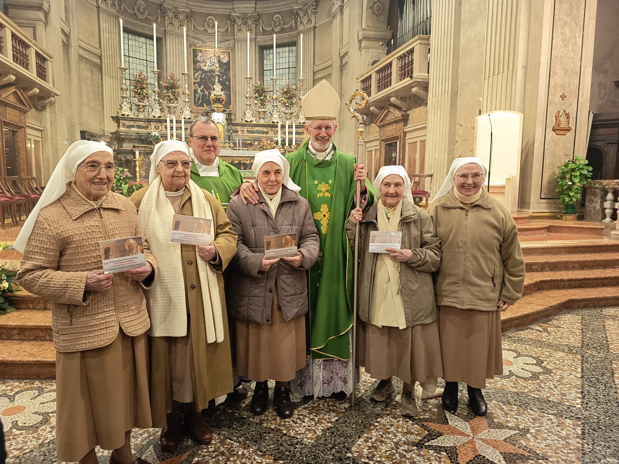 Piccole Figlie del Sacro Cuore di Ges&ugrave;