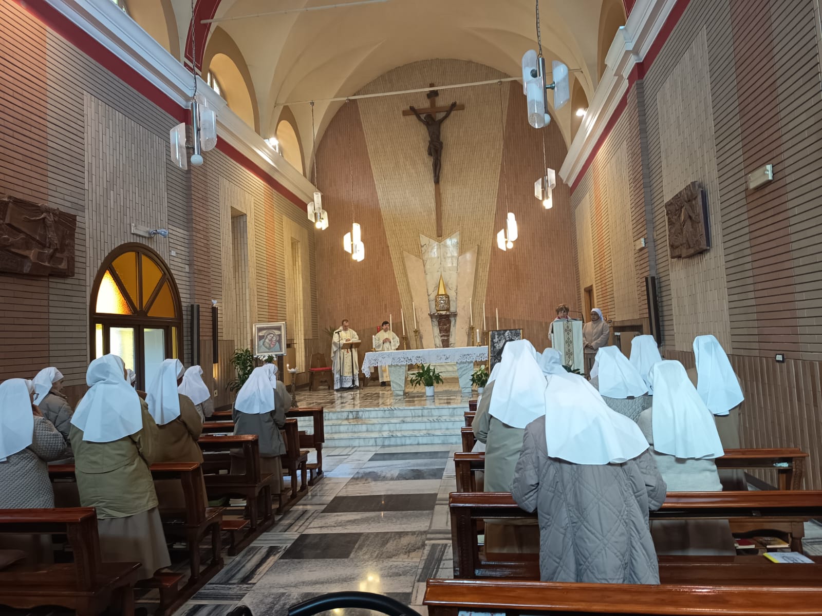 Piccole Figlie del Sacro Cuore di Ges&ugrave;