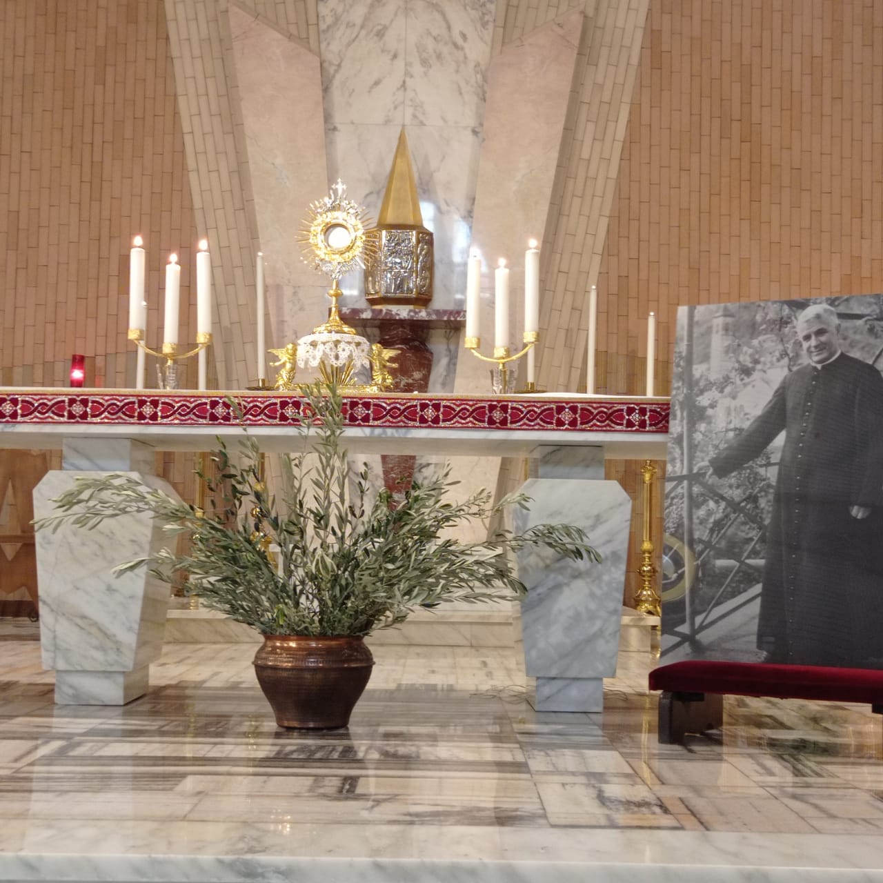 Piccole Figlie del Sacro Cuore di Ges&ugrave;